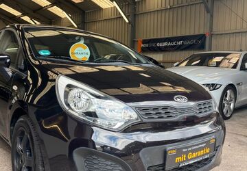 Kia Rio 255.000 km 2.550 &euro; Essen 45139