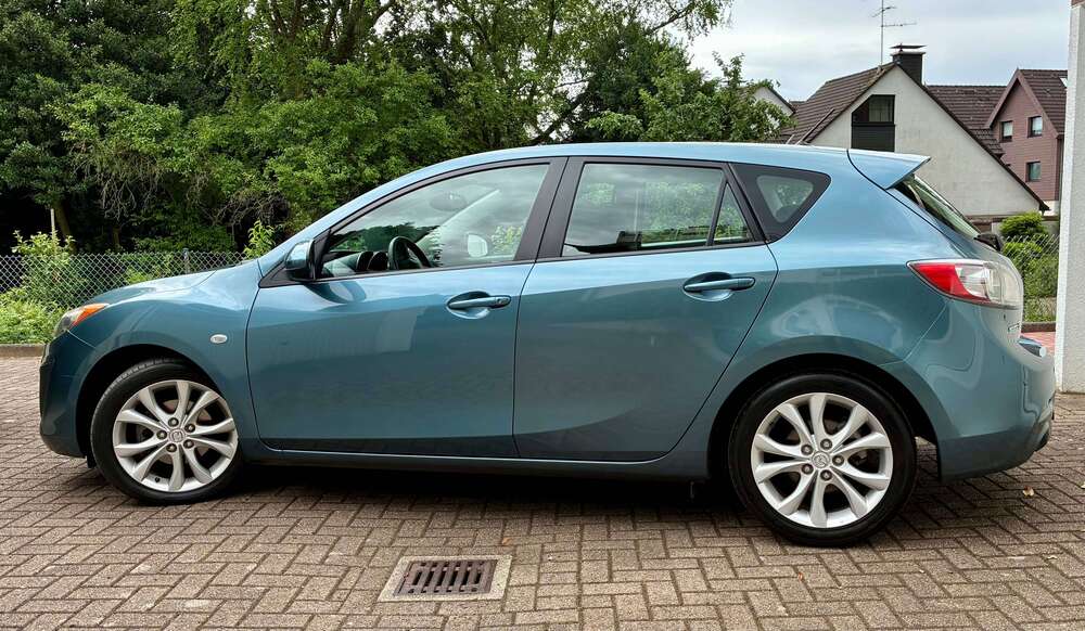 Mazda 3 86.150 km 6.700 &euro; Essen, Stadt 45289
