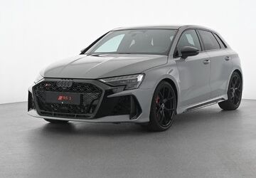 Audi RS3 2.500 km 79.880 &euro; Essen 45143