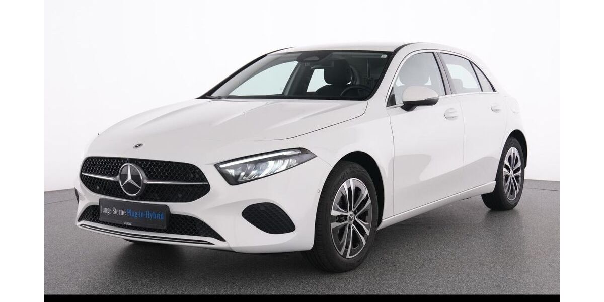 Mercedes-Benz A 250 8.323 km 28.425 &euro; Essen 45309