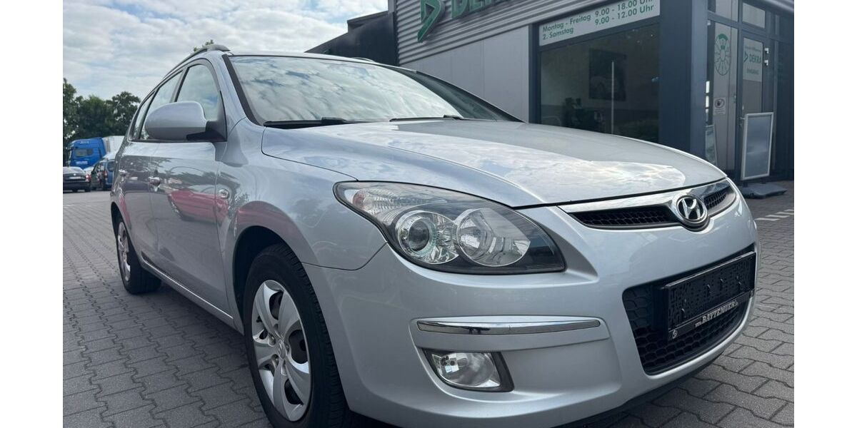 Hyundai i30 320.000 km 1.150 &euro; Bottrop 46238