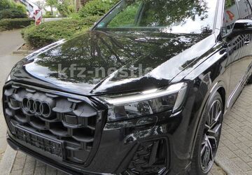 Audi Q7 7.900 km 75.500 &euro; Essen 45134