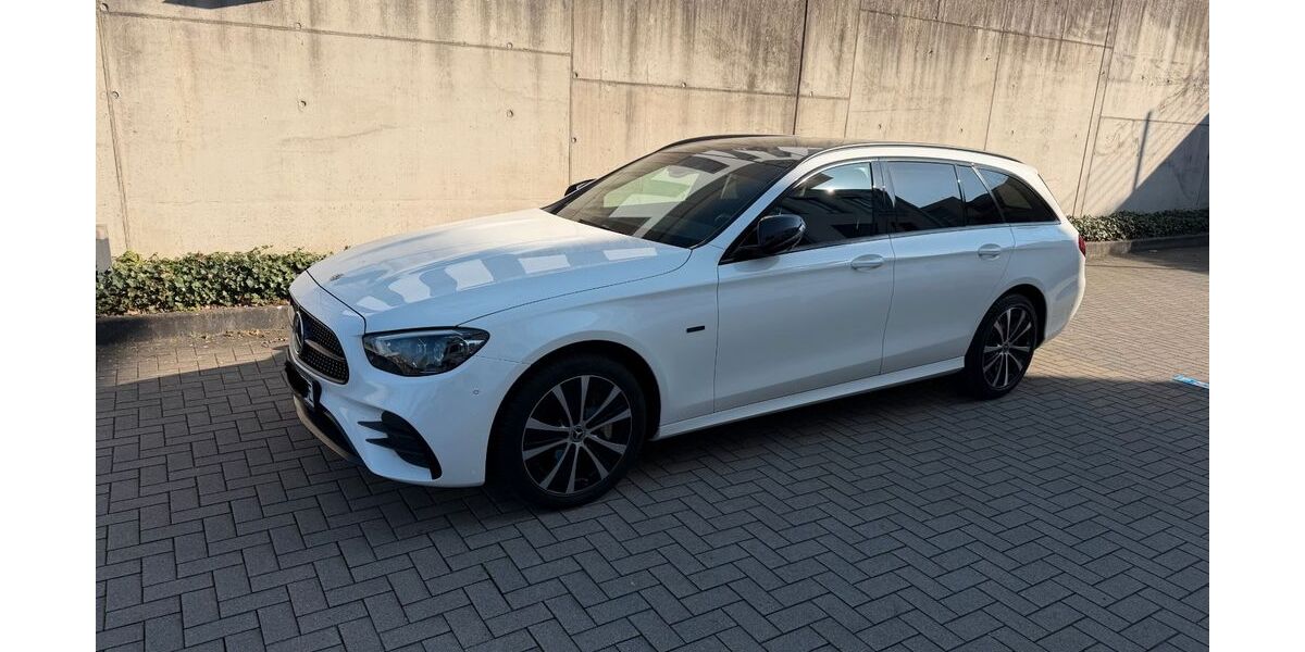 Mercedes-Benz E 300 55.000 km 35.900 &euro; Dortmund 44263