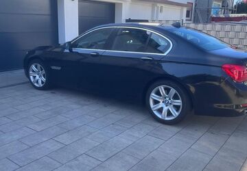 BMW 740 223.000 km 14.500 &euro; Dortmund 44225