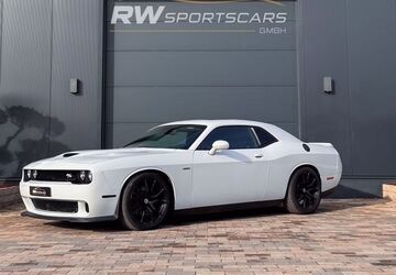 Dodge Challenger 73.000 km 31.900 &euro; Olfen 59399