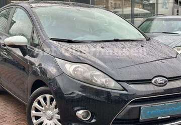 Ford Fiesta 128.000 km 4.490 &euro; Oberhausen 46049