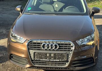 Audi A1 62.000 km 8.450 &euro; Oberhausen 46049