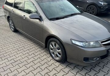 Honda Accord 249.000 km 4.790 &euro; Dortmund 44319