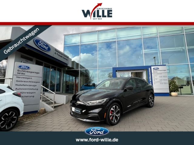 Ford Mustang Mach-E 8.900 km 38.990 &euro; Dülmen 48249