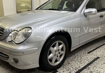 Mercedes-Benz C 220 349.000 km 2.980 &euro; Recklinghausen 45657