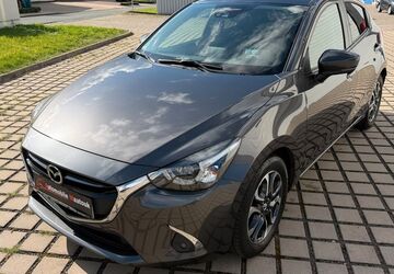 Mazda 2 124.000 km 9.990 &euro; Essen 45329