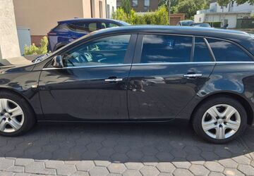 Opel Insignia 172.000 km 9.550 &euro; Dortmund 44369