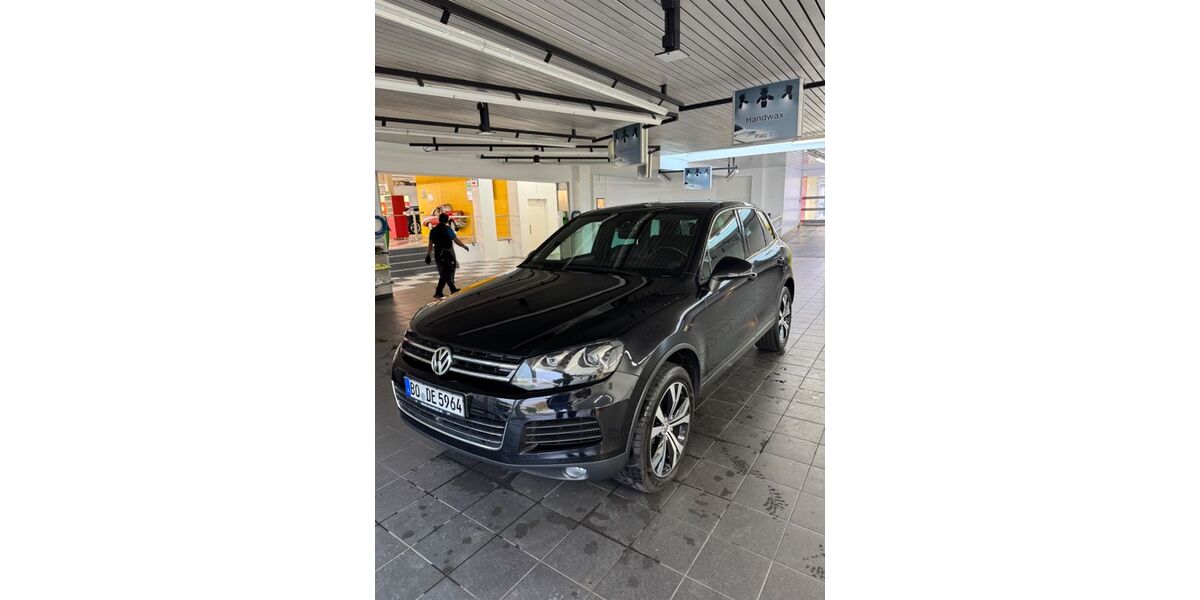 VW Touareg 122.000 km 19.502 &euro; Essen 45277