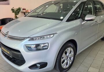 Citroen C4 Picasso 81.000 km 7.490 &euro; Recklinghausen 45661