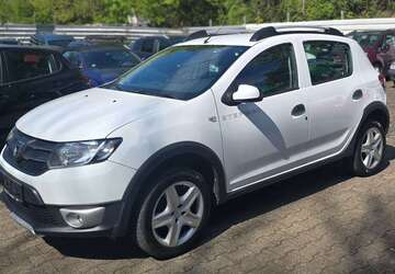 Dacia Sandero 113.827 km 3.990 &euro; Essen 45329