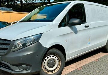 Mercedes-Benz Vito 132.000 km 15.490 &euro; Dortmund 44263