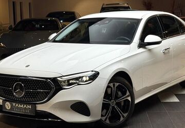 Mercedes-Benz E 300 17.856 km 45.850 &euro; Mülheim an der Ruhr 45472