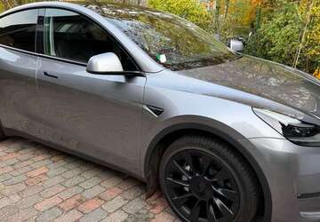 Tesla Model Y 57.000 km 35.900 &euro; Gelsenkirchen 45886