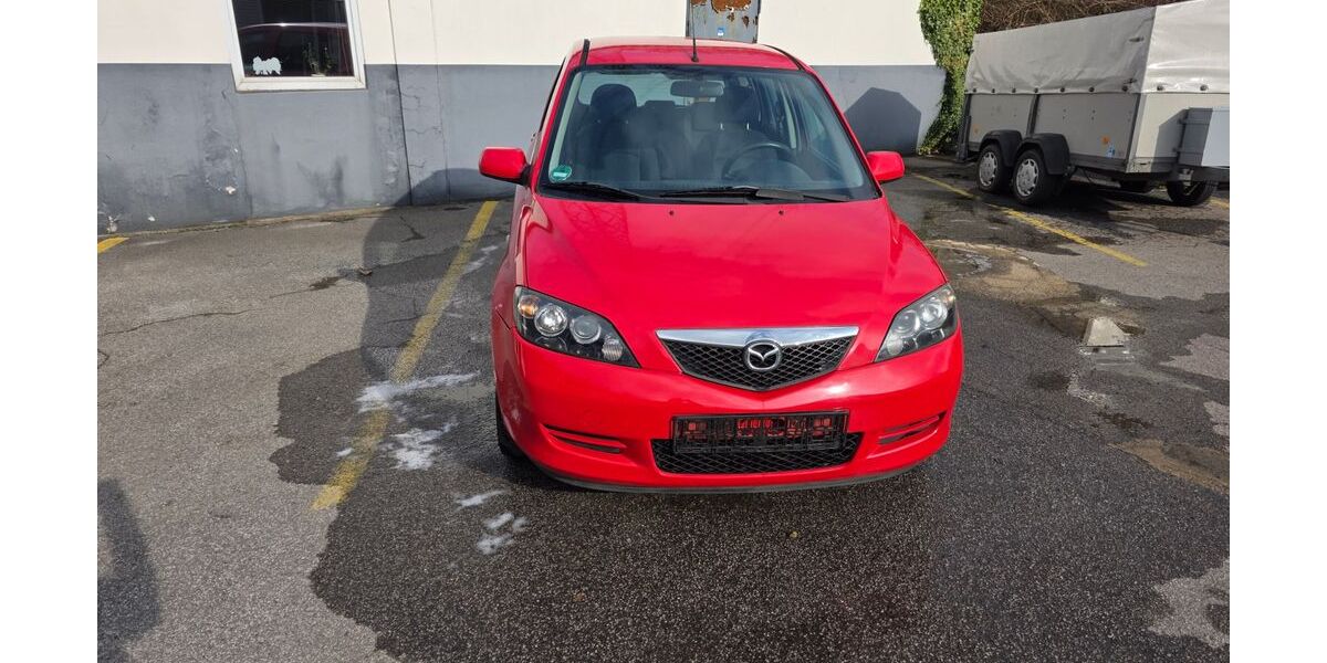 Mazda 2 123.153 km 2.000 &euro; Essen 45143