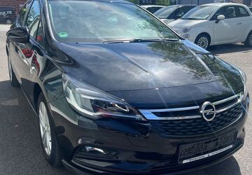 Opel Astra 106.000 km 8.999 &euro; Recklinghausen 45663