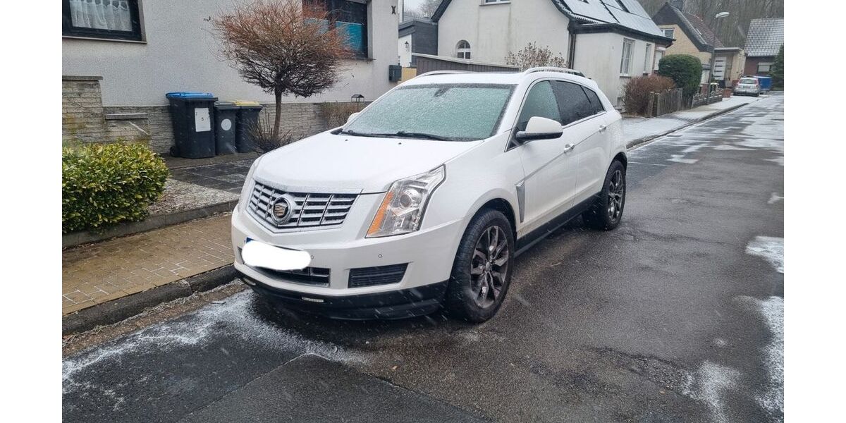 Cadillac SRX 170.000 km 8.900 &euro; Marl 45772