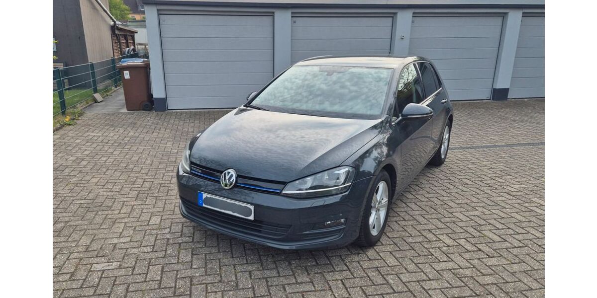 VW Golf 182.553 km 9.500 &euro; Oberhausen 46045