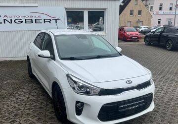 Kia Rio 53.252 km 10.990 &euro; Datteln 45711