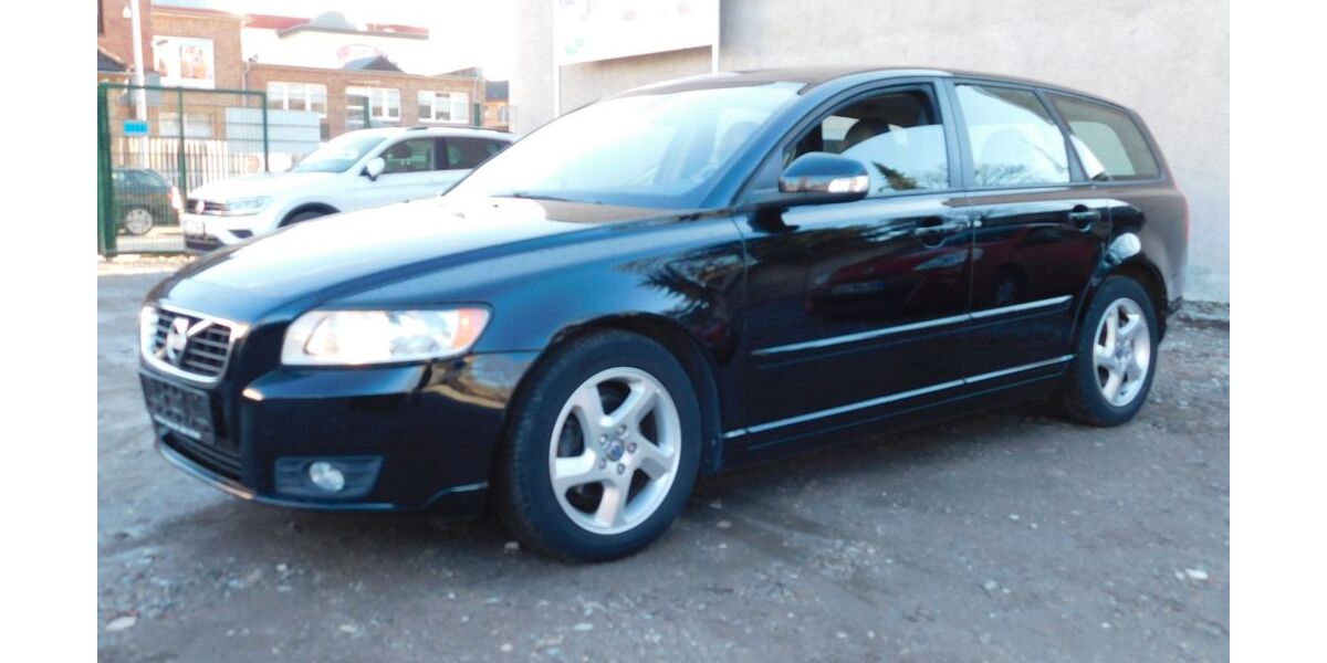 Volvo V50 219.636 km 4.999 &euro; Mülheim 45473