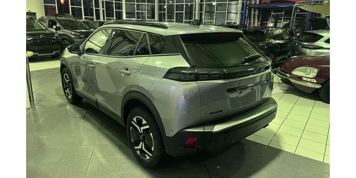 Peugeot 2008 23.100 km 17.599 &euro; Gelsenkirchen 45892