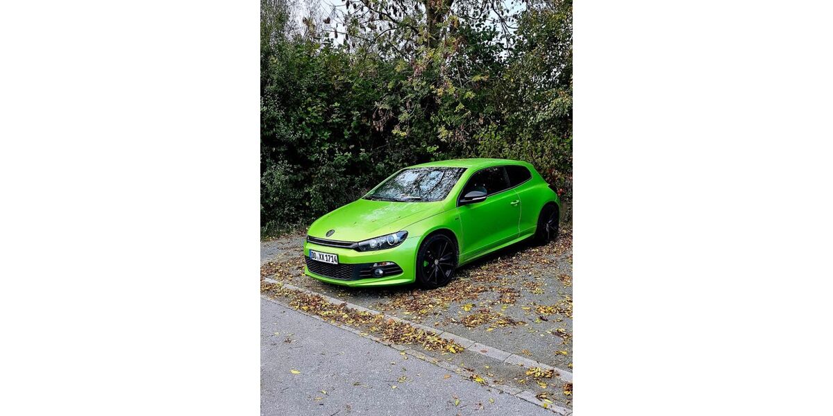 VW Scirocco 141.300 km 8.500 &euro; Dortmund 44269