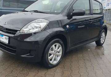 Daihatsu Sirion 82.381 km 6.990 &euro; Essen 45326