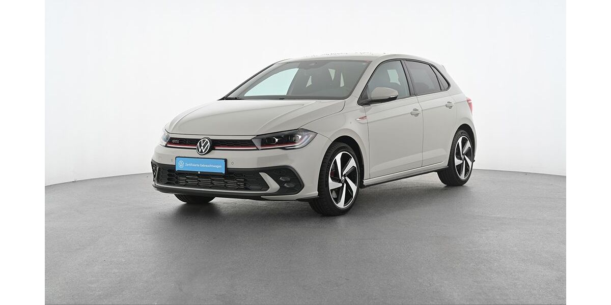VW Polo 13.677 km 28.460 &euro; Essen 45143