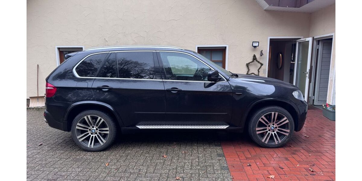 BMW X5 323.000 km 9.900 &euro; Heiden 46359