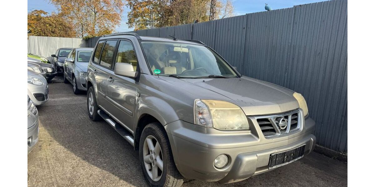 Nissan X-Trail 280.000 km 1.500 &euro; Essen 45143