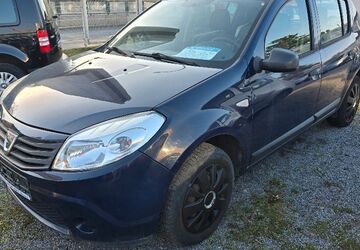 Dacia Sandero 155.000 km 1.990 &euro; Dortmund 44145