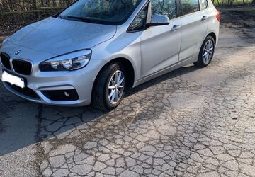 BMW 218 Active Tourer 80.700 km 12.700 &euro; Mülheim 45478