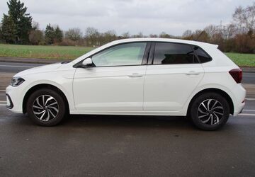 VW Polo 7.259 km 17.999 &euro; Dortmund 44319