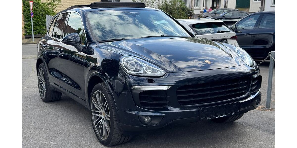 Porsche Cayenne 242.900 km 19.900 &euro; Mülheim an der Ruhr 45478
