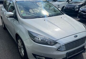 Ford Focus 189.000 km 5.699 &euro; Recklinghausen 45663