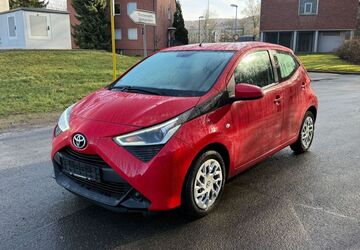 Toyota Aygo (X) 83.000 km 9.690 &euro; Wetter Ruhr 58300