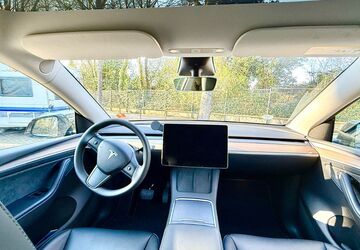 Tesla Model Y 35.000 km 42.500 &euro; Essen 45131