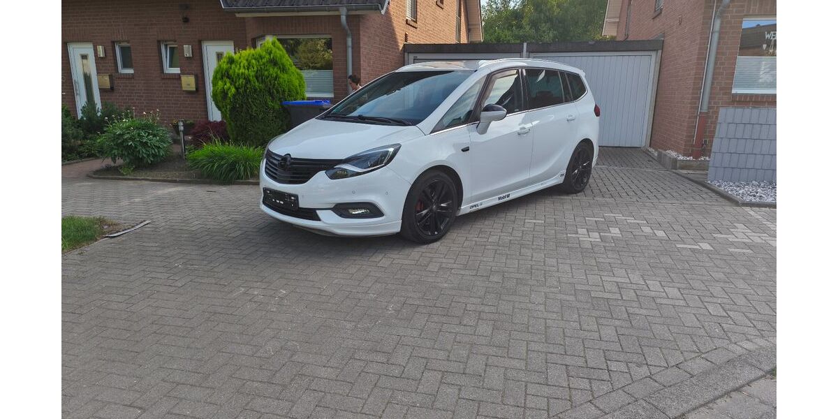 Opel Zafira Tourer 91.900 km 16.000 &euro; Bottrop 46240