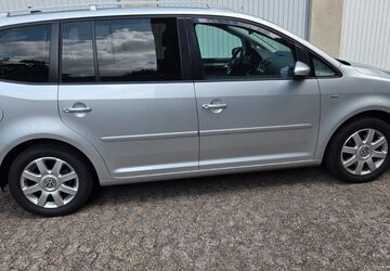 VW Touran 133.003 km 10.700 &euro; Recklinghausen 45665