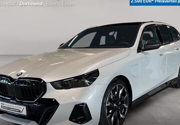 BMW 550 5.306 km 77.899 &euro; Dortmund 44263