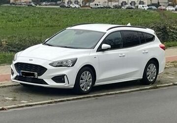 Ford Focus 75.445 km 15.800 &euro; Marl 45772