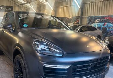 Porsche Cayenne 142.000 km 25.950 &euro; Essen 45139