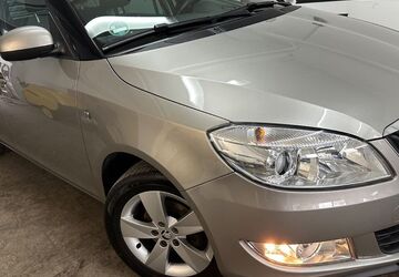 Skoda Roomster 95.000 km 7.700 &euro; ESSEN 45326