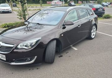Opel Insignia 172.000 km 6.300 &euro; Bochum 44866