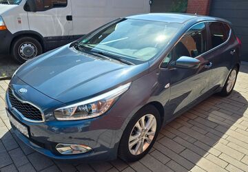 Kia ceed / Ceed 148.000 km 6.990 &euro; Selm 59379