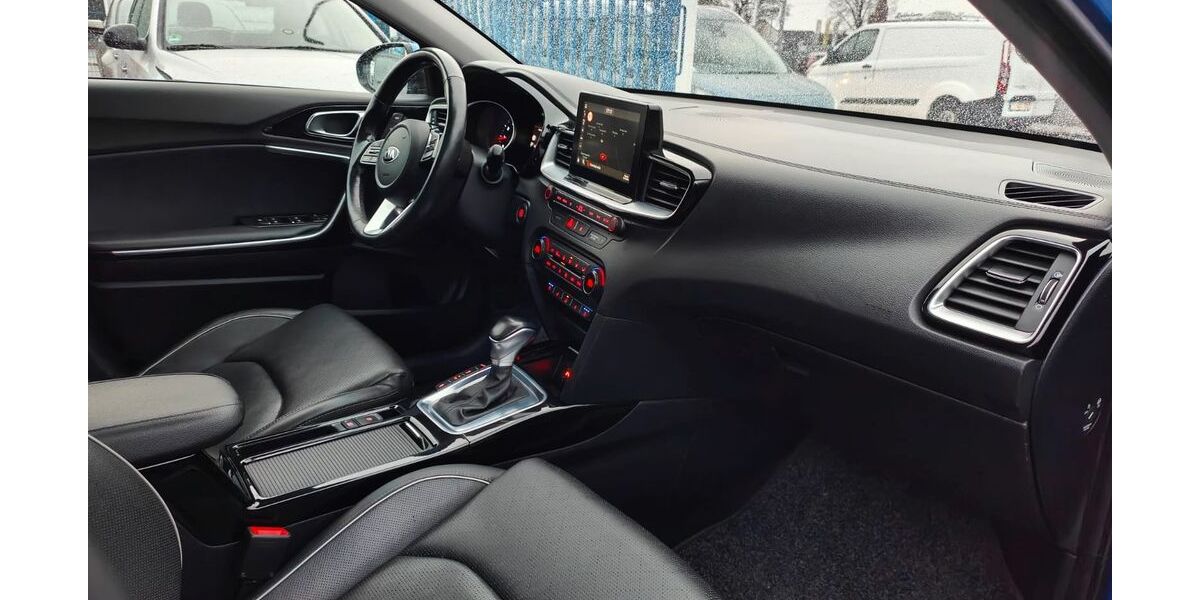 Kia ceed / Ceed 130.000 km 11.990 &euro; Hünxe 46569